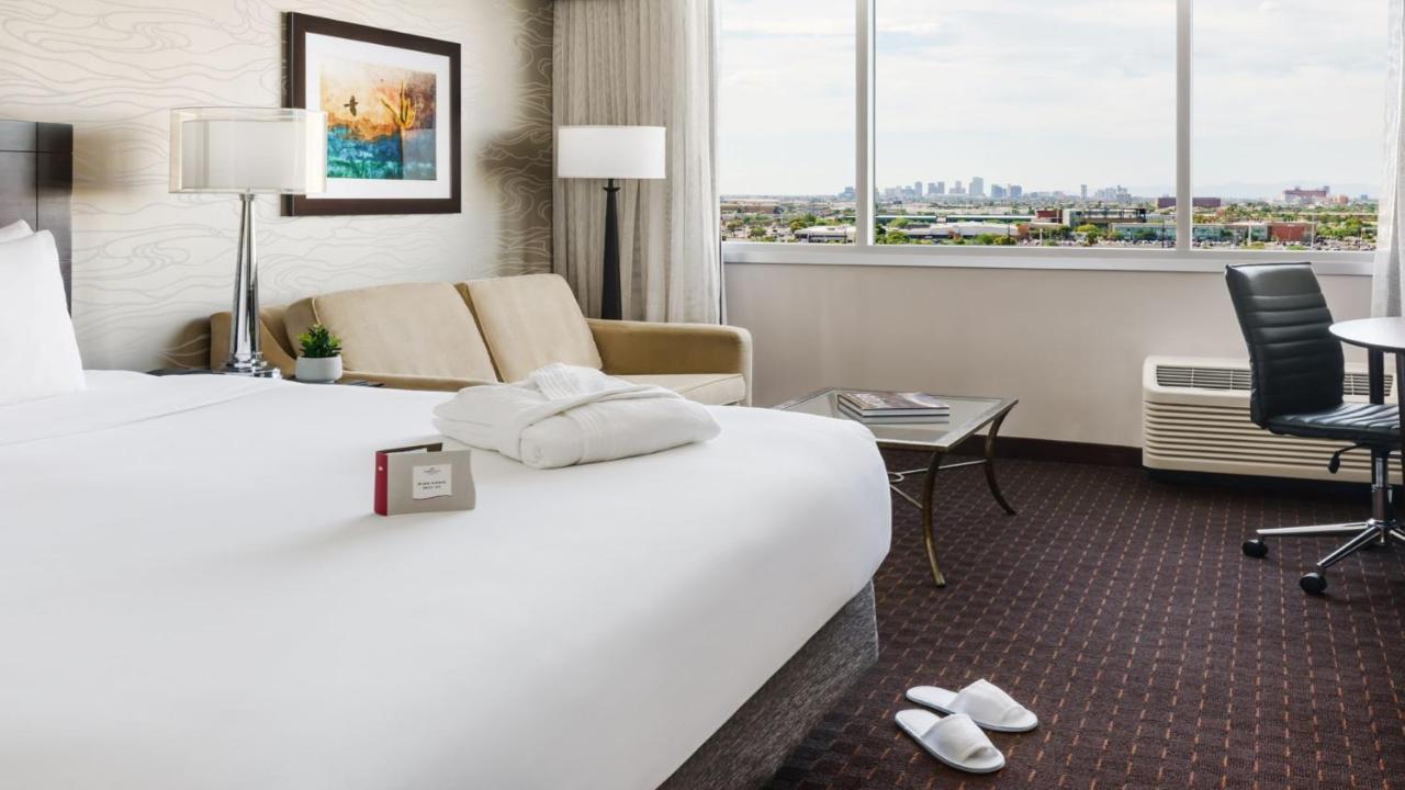 Crowne Plaza Phoenix Airport - Phx By Ihg Экстерьер фото
