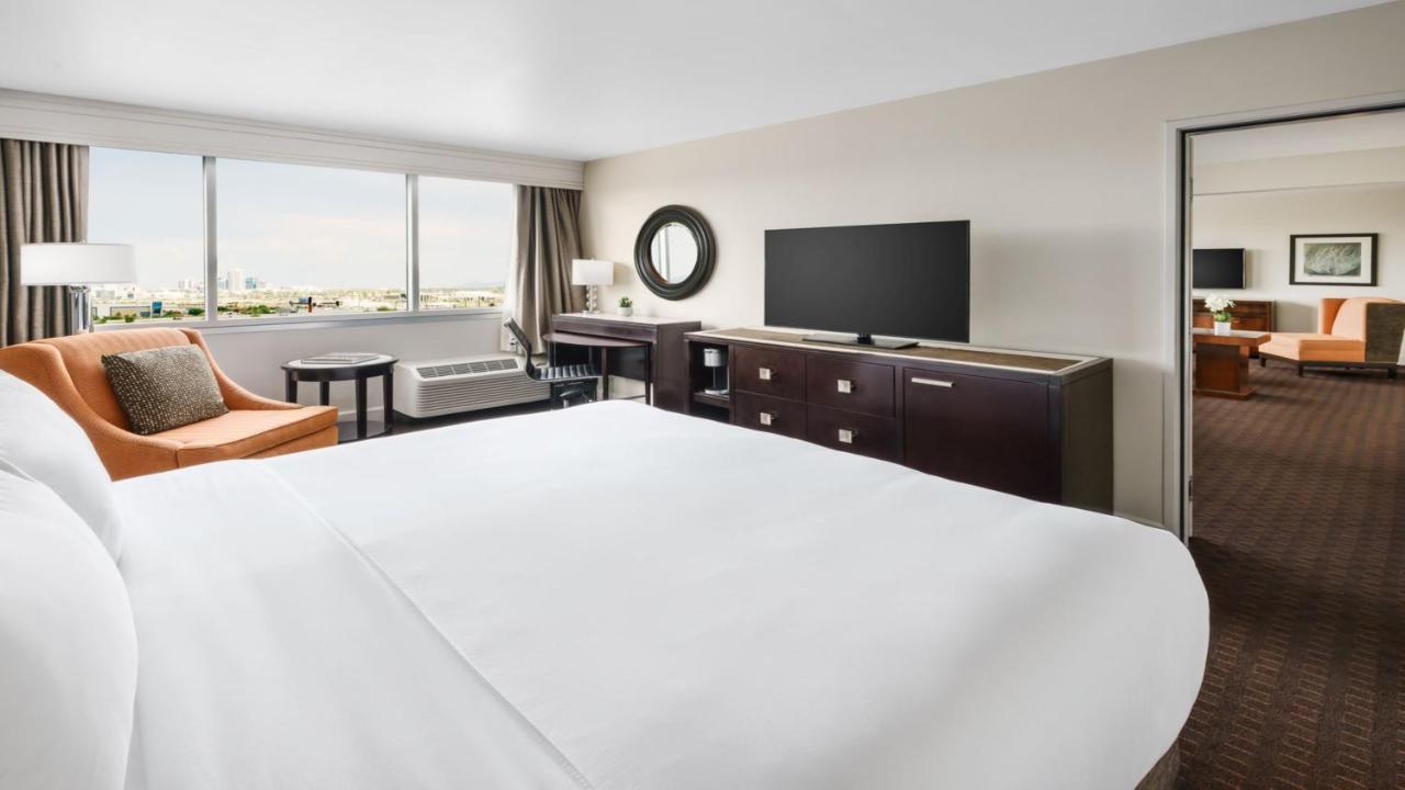 Crowne Plaza Phoenix Airport - Phx By Ihg Экстерьер фото