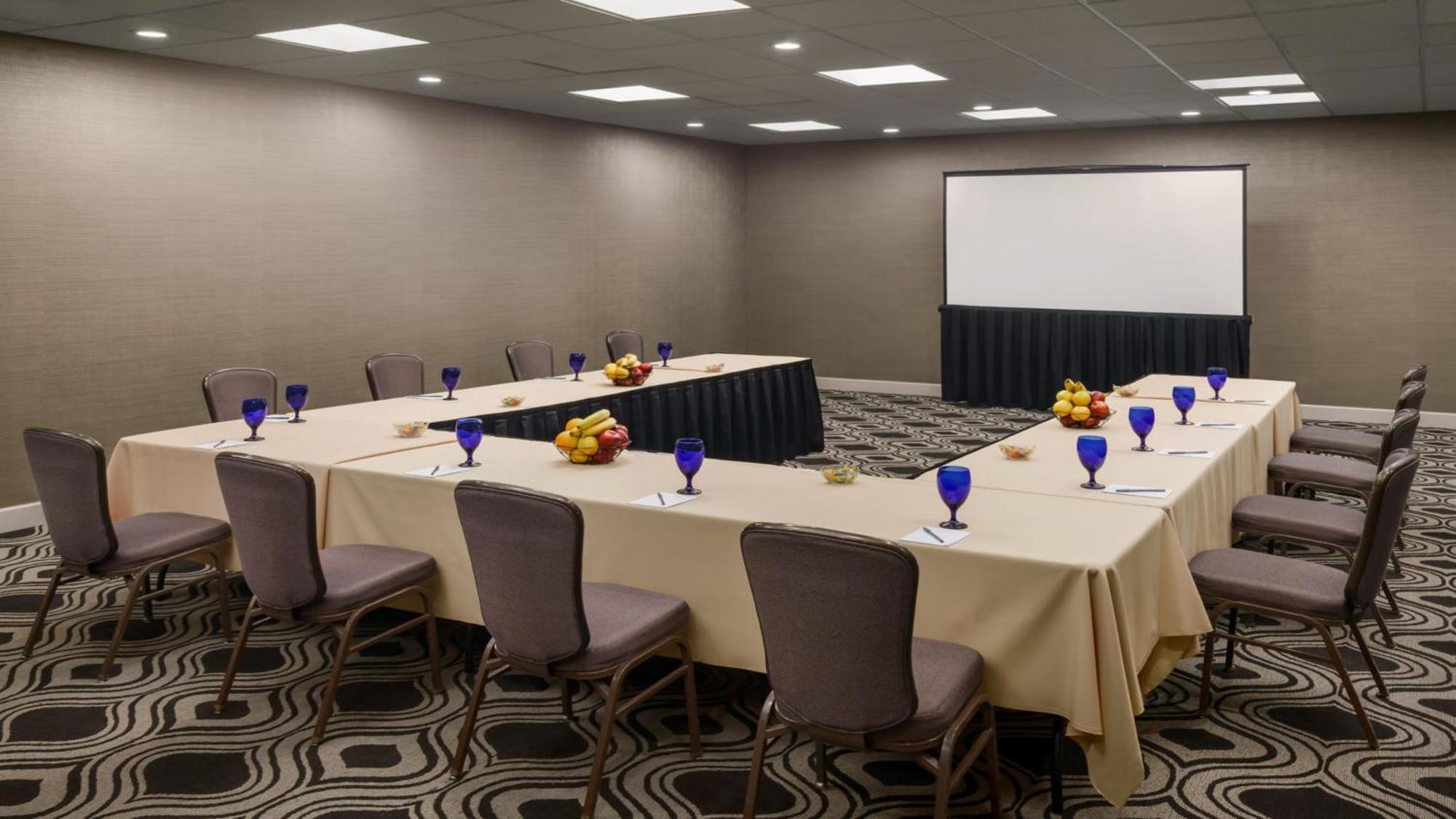 Crowne Plaza Phoenix Airport - Phx By Ihg Экстерьер фото