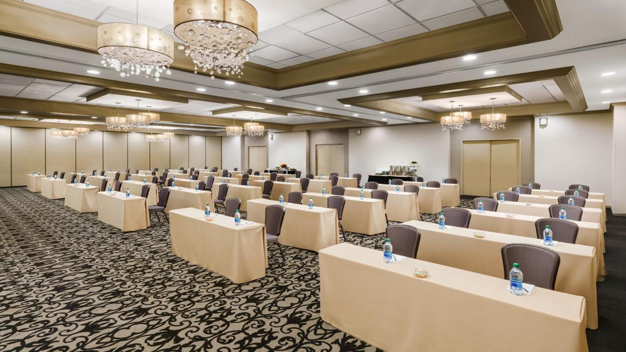 Crowne Plaza Phoenix Airport - Phx By Ihg Экстерьер фото